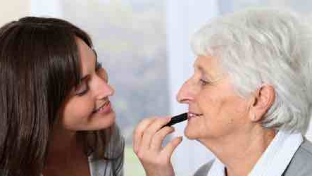 Schön im Alter – Schminktipps für Seniorinnen